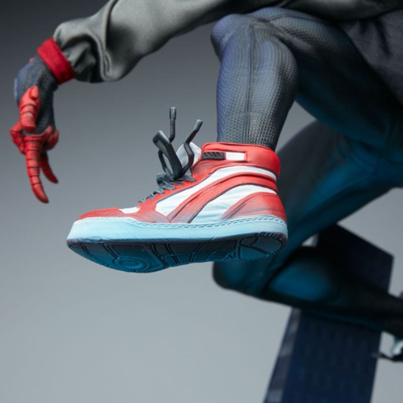 Statue Miles Morales Premium Format Sideshow Marvel