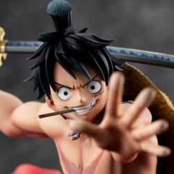 ONE PIECE Figurine Luffy...