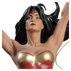 WONDER WOMAN Statue DC Designer Adam Hughes