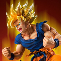 DRAGON BALL Z statue Son Goku Super Saiyan Medicos