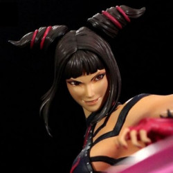 ULTRA STREET FIGHTER IV statue Juri Han - Femmes Fatales Kinetiquettes