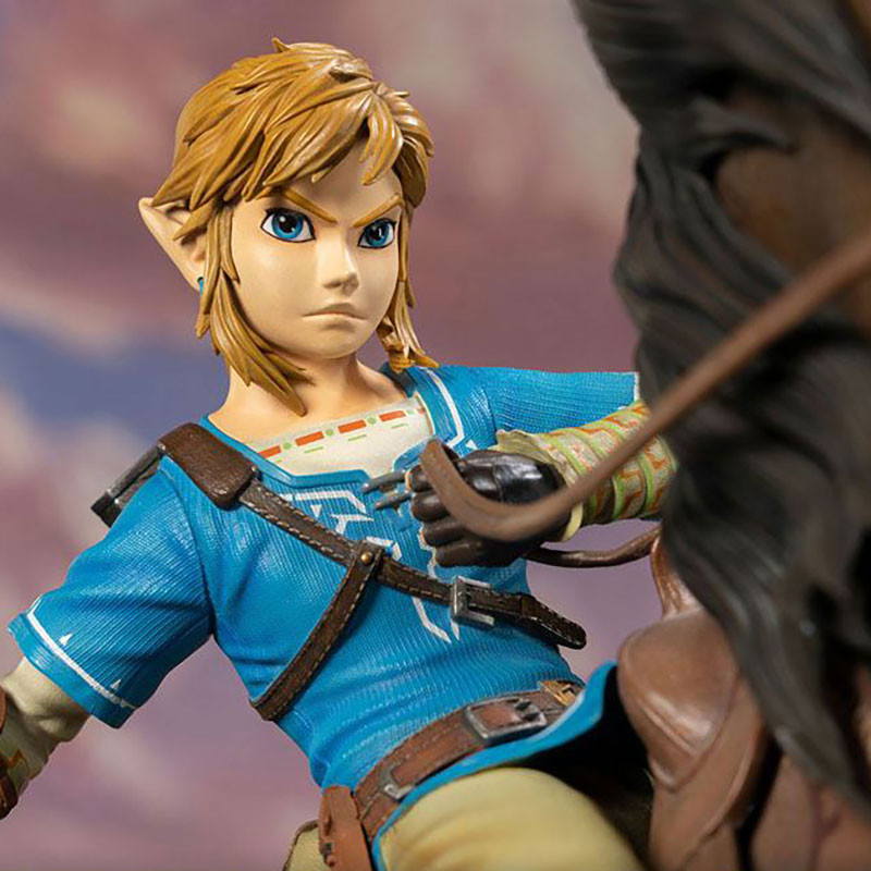 Figurine Zelda Link the legend of Zelda avec épée jouet collection