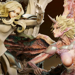 CLAYMORE Statue Teresa vs Priscilla Elite Exclusive Figurama Collectors