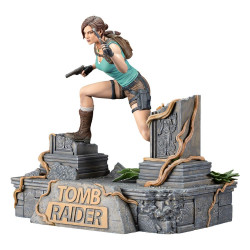 TOMB RAIDER Figurine Lara Croft Dark Horse Direct