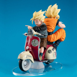 Figurine Super Saiyan Goku & Super Saiyan Son Gohan & Motorbike Desktop Real McCoy Megahouse Dragon Ball Z