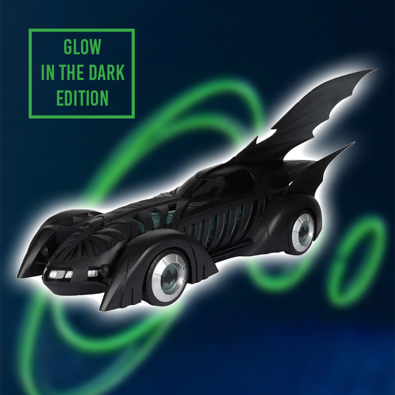 Réplique Batmobile Glow in the Dark Edition McFarlane Toys Batman Forever