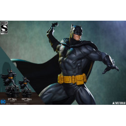 Statue 1/4 Batman Black and Gray Edition Tweeterhead DC Comics