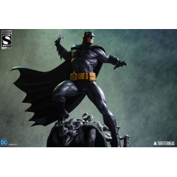 Statue 1/4 Batman Black and Gray Edition Tweeterhead DC Comics