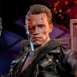 Figurine T-800 Battle Damaged Version 2.0 Hot Toys Terminator 2