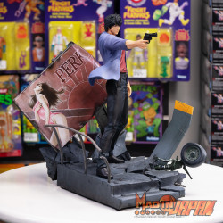 CITY HUNTER Statue Nicky Larson Kitsune Statue