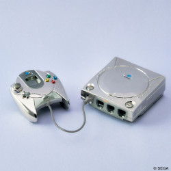 Réplique Dreamcast Bright Arts Gallery Square Enix Sega Hardware Series