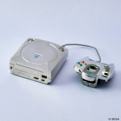 Réplique Dreamcast Bright Arts Gallery Square Enix Sega Hardware Series