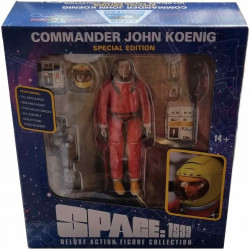 SPACE 1999 Figurine Commander John Koenig Sixteen 12