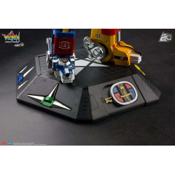 Robot Voltron Collector’s Set 40th Anniversary Toynami Voltron