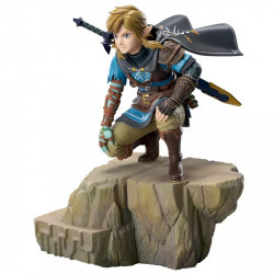 ZELDA Tears of the Kingdom Figurine Link Figurizm Alpha Sega