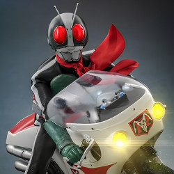 Figurine Kamen Rider No. 2 and Cyclone Hot Toys Kamen Rider