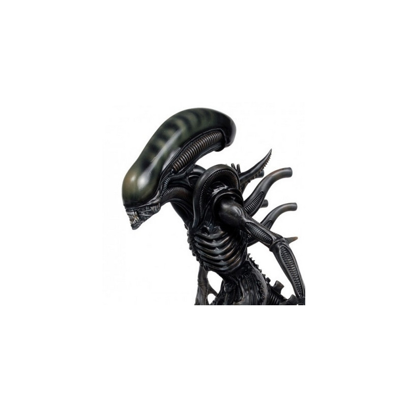 The Alien & Predator Figurine Collection Mega Alien Xenomorph