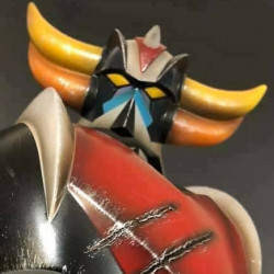 GOLDORAK Figurine Grendizer Mighty Mecha Battle Damaged Exclusive Version Jungle