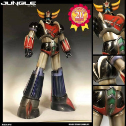  GOLDORAK Figurine Grendizer Mighty Mecha Battle Damaged Exclusive Version Jungle