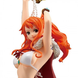 ONE PIECE Figurine Nami Flag Diamond Ship Stampede Version Banpresto