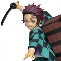 DEMON SLAYER Figurine Tanjiro Kamado SPM Sega